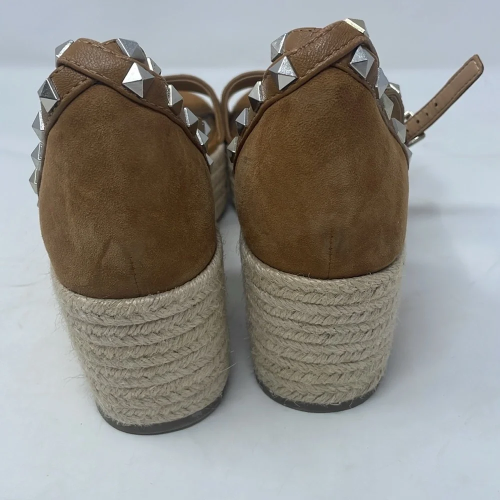 Marc Fisher Brown Suede Platform Studded Sandals Size 7.5 Excellent Condition